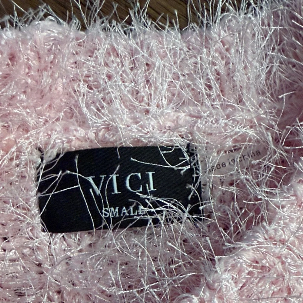 Vici Light Pink Eyelash Knit Short Sleeve Top Sz S NWOT - Picture 2 of 2